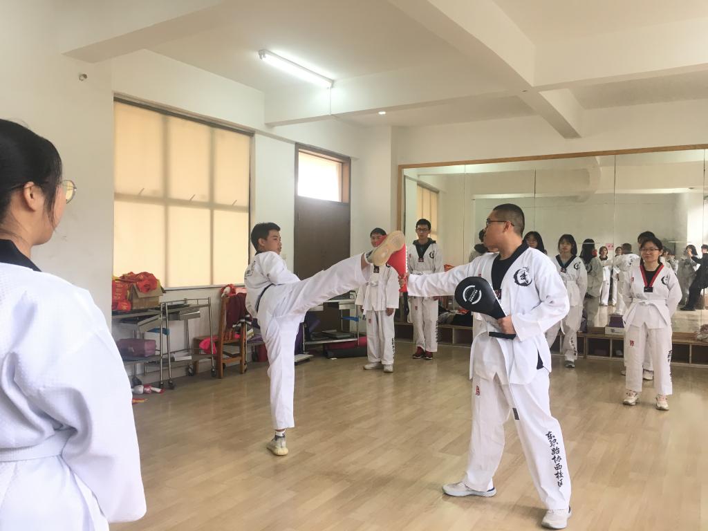 说明: 8179b7ebce0d73c09eed25e89087001